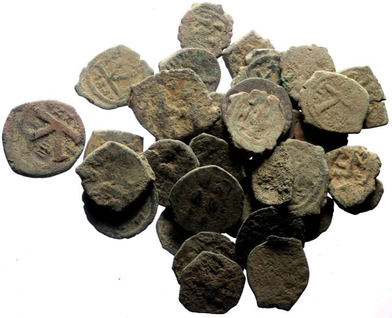 35 Ancient AE (Bronze, 141.90g)