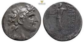 SYRIA. Seleukid Kingdom. Antiochos VII Sidetes, 138-129 B.C. AR Tetradrachm (18,4 g. 28,2 mm. )