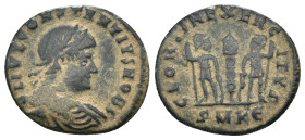 Constantinus I. (306-337 AD). Æ Follis. Cyzicus. Obv: CONSTANTINVS MAX AVG. pearl-diademed bust of Constantinus I. right. Rev: GLORIA EXERCITVS. two s...