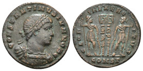 Constantinus I. (307-337 AD). Æ Follis. Constantinople. Obv: CONSTANTINVS NOB C. diademed bust of Constantinus I. right. Rev: GLORIA EXERCITVS. two so...