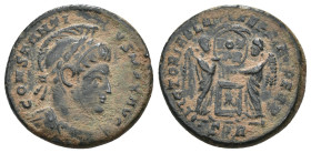 Constantinus I. (307-337 AD). Follis. Obv: CONSTANTINVS AVG. helmeted bust of Constantinus holding spear right. Rev: VICTORIAE LAETAE PRINC PERP. two ...