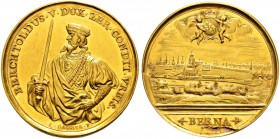 SPEZIALSAMMLUNG BERN 
 Goldmedaille zu 10 Dukaten o. J. (1741). Auf die 2. Säkularfeier der Reformation in Bern. Stempel von J. Dassier.
 Av. Brustb...
