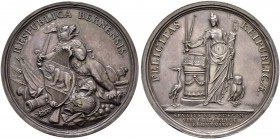 SPEZIALSAMMLUNG BERN 
 Sechzehnerpfennig o. J. (1742-1779). Stempel von J. Dassier.
 Av. Berner Wappen von einem Bär gehalten mit einem Schwert und ...