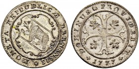 SPEZIALSAMMLUNG BERN 
 Halbbatzen 1777.
 Av. Geschweiftes Wappen.
 Rv. Kreuz, in den Winkeln Blumenverzierungen.
 1.79 g. Lohner 1298-1299. D.T.52...