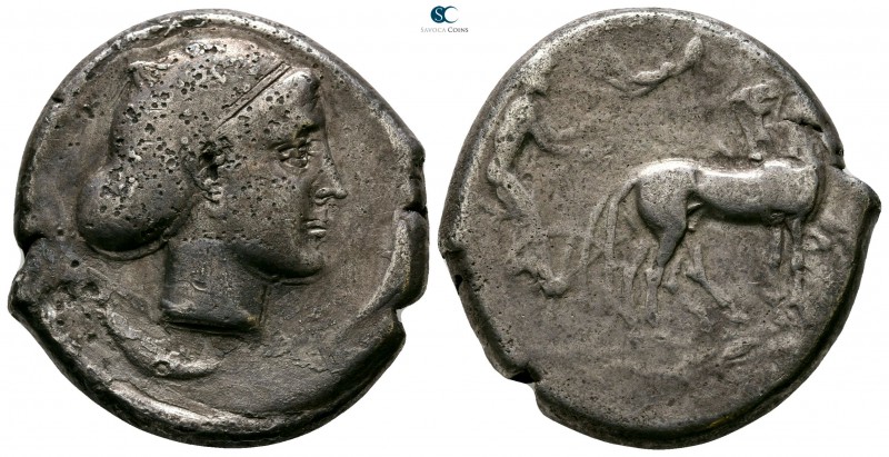 Sicily. Syracuse. Second Democracy 466-405 BC. 
Tetradrachm AR

25mm., 16,85g...