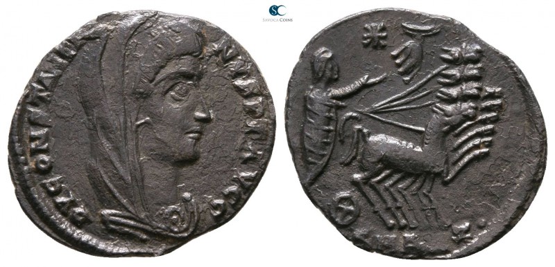 Divus Constantinus I AD 337-340. Antioch
Follis Æ

15mm., 1,30g.



very ...