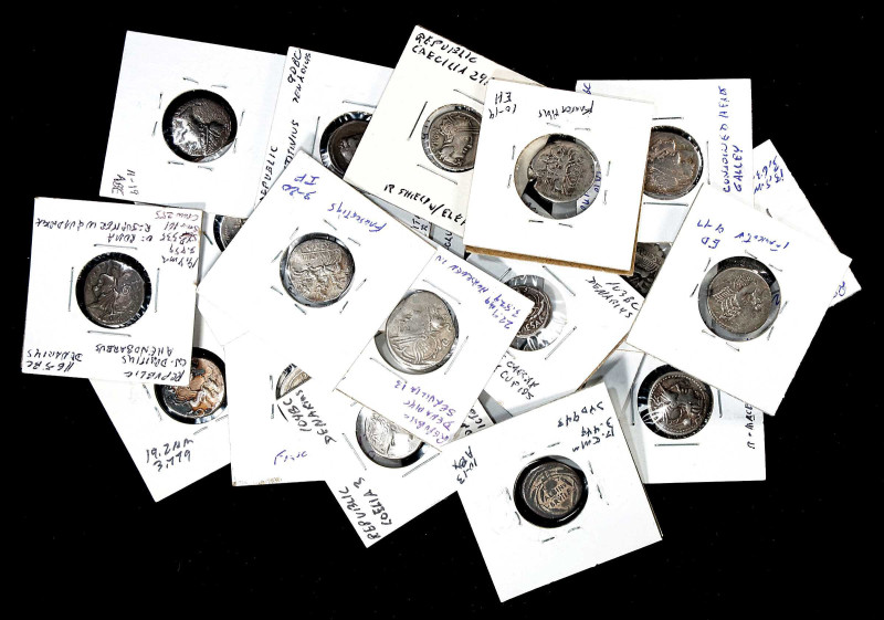 ROMAN REPUBLIC. Group of Denarius (20 Pieces). Average Grade: FINE.
A lovely gr...