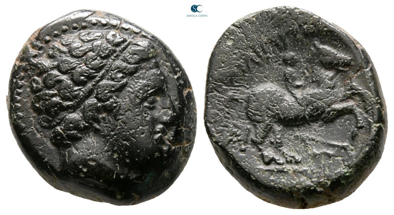 Kings of Macedon. Uncertain mint. Philip II of Macedon 359-336 BC. 
Bronze Æ
...