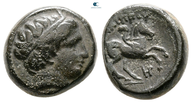 Kings of Macedon. Uncertain mint. Philip II of Macedon 359-336 BC. 
Bronze Æ
...