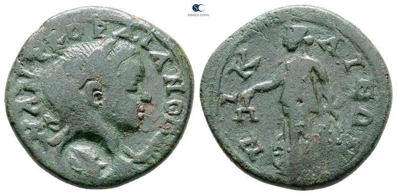 Bithynia. Nikaia. Gordian III AD 238-244. 
Bronze Æ

24 mm, 6,46 g



Goo...