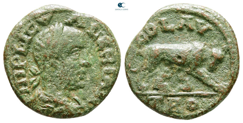 Troas. Alexandreia. Valerian I AD 253-260. 
Bronze Æ

20 mm, 4,95 g



Ne...