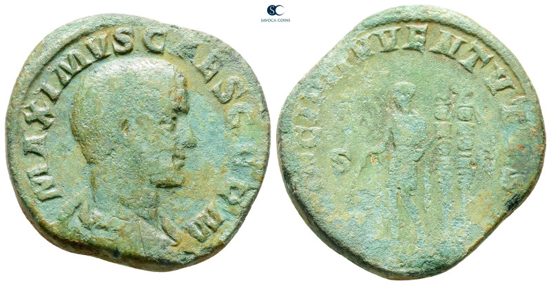 Maximus, Caesar AD 236-238. Rome
Sestertius Æ

31 mm, 18,99 g



Fine