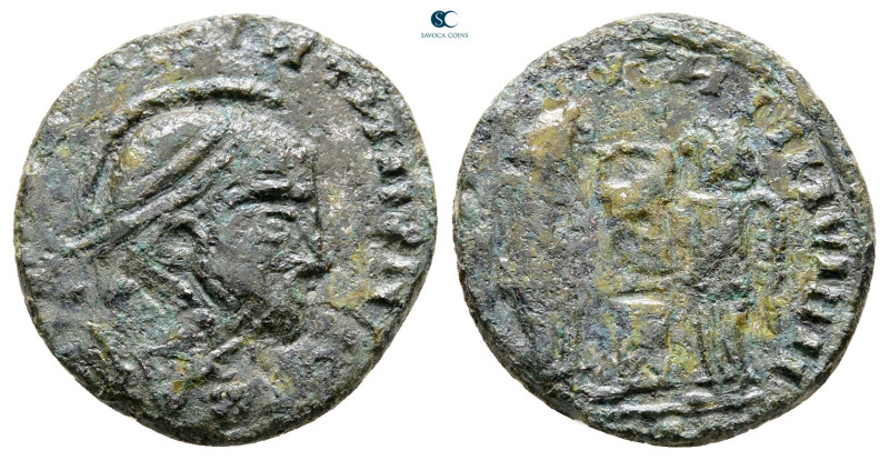 Constantine I the Great AD 306-337. Contemporary barbaric imitation
Follis Æ
...