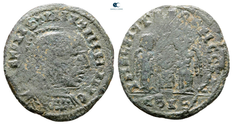 Constantine I the Great AD 306-337. Contemporary barbaric imitation
Follis Æ
...