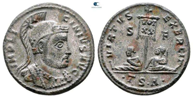 Licinius I AD 308-324. Thessaloniki
Follis Æ

19 mm, 2,45 g



Very Fine