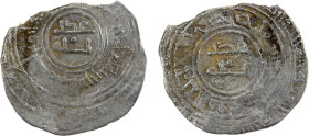 FATIMID: al-'Aziz, 975-996, AR ½ dirham (1.07g), MM, DM, A-705S, Nicol, with the words 'adl / lillah in both the obverse center and the reverse center...