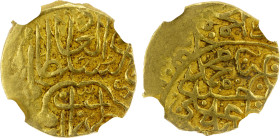 SAFAVID: Tahmasp I, 1524-1576, AV ½ mithqal (2.30g), NM, ND, A-2591, style of the items found in the AH938 hoard so must be type A-2591, NGC graded AU...