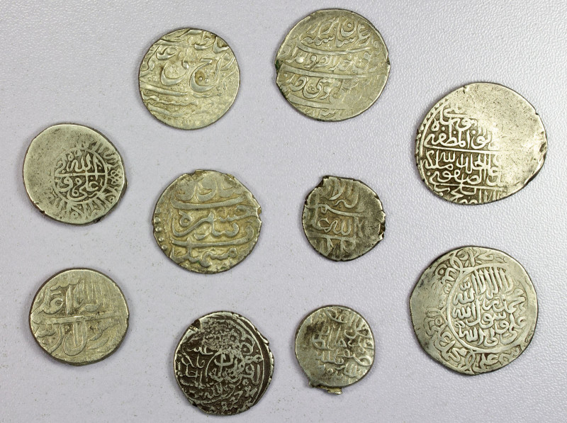 SAFAVID, etc.: LOT of 10 silver coins, including Safavid: Isma'il I (2 pcs, full...