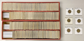 GREAT BRITAIN: LOT of 480 coins, pre-decimal coinage, mostly copper with a few silver, mostly from George VI onward, mostly in AU to BU, with date run...