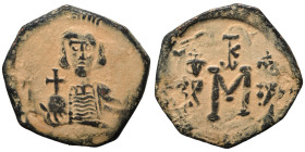 Constantine IV Pogonatus, with Heraclius and Tiberius, 668-685. Follis (bronze, 4.69 g, 24 mm), Syracuse, 668-674. Helmeted and draped bust of Constan...