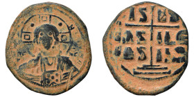 Anonymous, time of Romanus III, 1028-1034. Follis (bronze, 10.10 g, 30 mm), Constantinople. +ЄMMANOVHΛ Nimbate bust of Christ facing, wearing tunic an...