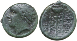 Greek Italy. Central and Southern Campania, Neapolis. AE 15 mm, 300-275 BC. Obv. Laureate male head left. Rev. Tripod. HN Italy 583; HGC 1 478. AE. 2....