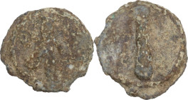 The Roman Empire. PB Tessera, 1st century BC-1st century AD. D/ Caduceus (?). R/ Club. cf. Rostowzew 2758 (letters around club). PB. 3.16 g. 16.50 mm....