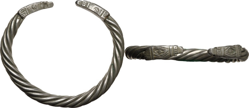 Africa. Proto-money debased silver bracelet, XIX-XX century. Dimensions: 91.5 x ...