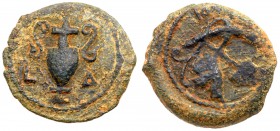 Judaea, Procuratorial. Valerius Gratus. &AElig; Prutah (1.81 g), 15-26 CE. Jerusalem, in the name of Julia, RY 4 of Tiberius (18/9 CE). [IO]Y&Lambda;I...