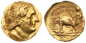 Ptolemy I Soter, 323-283 BC. Gold Stater (7.04g). Struck at Euhesperis, ca. 305-283 BC. Diademed bust of Ptolemy I r., wearing aegis around neck. Reve...