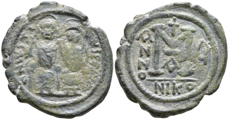 Byzantine Coins Æ 14,79g. 26,4mm