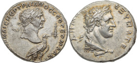 TRAJAN (98-11)
Tétradrachme AR. 15,12 g. Antioche (103-109)
A/ Tête laurée à droite, dessous un aigle, à droite une massue.
R/ ΔHMAPX·- ·EΞ YΠAT E. Tê...