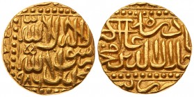 India, Mughal Empire, Akbar (AH 963-1014 / 1556-1605 AD). Gold Mohur, Jaunpur, AH 986, 10.89g (KM 108.3). Extremely Fine, a scarcer mint than most. Es...