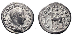 GORDIANO III (238-244) Denario. D/ Busto laur. a ds. R/ Gordiano a cavallo verso sn. AR (g. 1,44 mm. 19) C. 234; RIC 81. AR qSPL