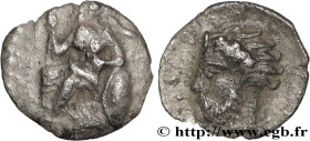 CILICIA - TARSUS - DATAMES SATRAP
Type : Obole 
Date : c. 375 AC 
Mint name / Town : Atelier incertain, Cilicie 
Metal : silver 
Diameter : 8,5  mm
Or...