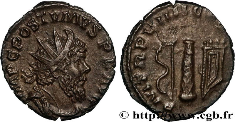 POSTUMUS
Type : Antoninien 
Date : 1re moitié 
Date : 268 
Mint name / Town : Tr...