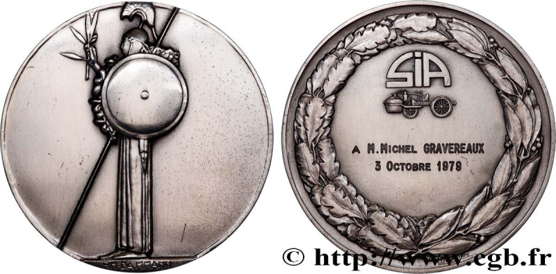 V REPUBLIC
Type : Médaille, Société des ingénieurs de l'automobile 
Date : 1979 ...