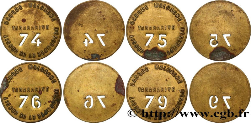 MADAGASCAR
Type : Plaques de commissionnaire uniface n°74, n°75, n°76 et n°79, l...