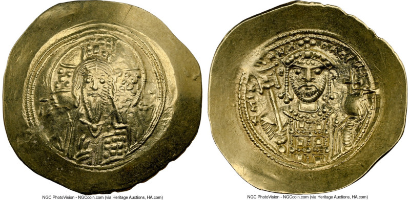 Michael VII Ducas (AD 1071-1078). AV/EL histamenon nomisma scyphate (29mm, 4.40 ...