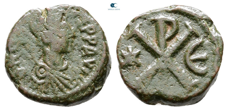 Justin I AD 518-527. Constantinople
Pentanummium Æ

13 mm, 1,75 g



Fine...