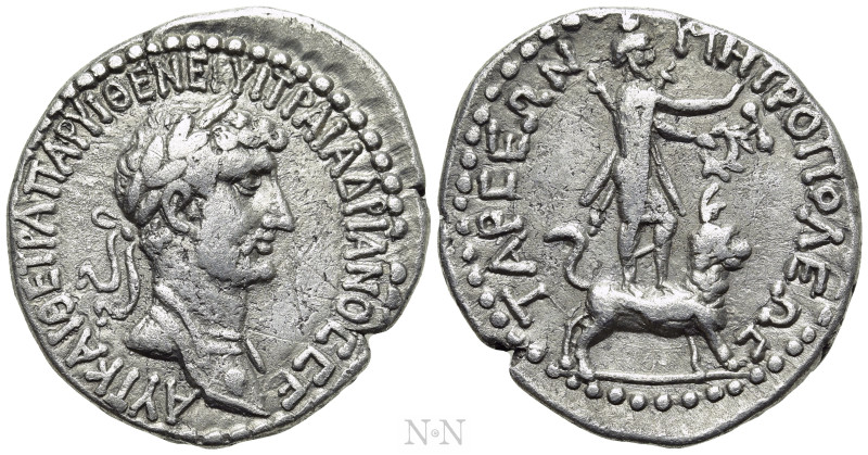 CILICIA. Tarsus. Hadrian (117-138). Tridrachm. 

Obv: ΑΥΤ ΚΑΙ ΘΕ ΤΡA ΠΑΡ ΥΙ ΘΕ...