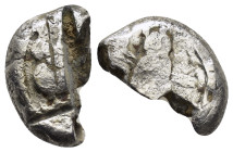 ANCIENT GREEK.Cut Fragment of AR Tetradrachm.

Condition : Good very fine.

Weight : 6.55 gr
Diameter : 12 mm