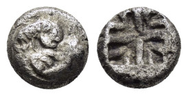 ASIA MINOR. Uncertain Ionia or Caria.(Circa 480-450 BC).Diobol.

Condition : Good very fine.

Weight : 1.13 gr
Diameter : 8 mm