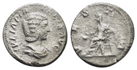 JULIA DOMNA (Augusta, 193-217).Rome.Denarius.

Condition : Good very fine.

Weight : 2.86 gr
Diameter : 17 mm