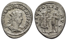 GALLIENUS (253-268).Samosata.Antoninianus. 

Obv : IMP C P LIC GALLIENVS P F AVG.
Radiate, draped and cuirassed bust right.

Rev : VICTORIA AVG / (wre...