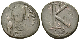 JUSTINIAN I.(527-565).Carthage.Half Follis.

Obv : D N IVSTINIANVS P P AVG.
Diademed, helmeted, and cuirassed facing bust, holding globus cruciger and...