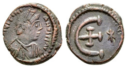 JUSTINIAN I (527-565).Theoupolis (Antioch).Pentanummium. 

Obv : D N IVSTINIANVS P P AVG.
DIademed, draped and cuirassed bust right.

Rev : Large E wi...