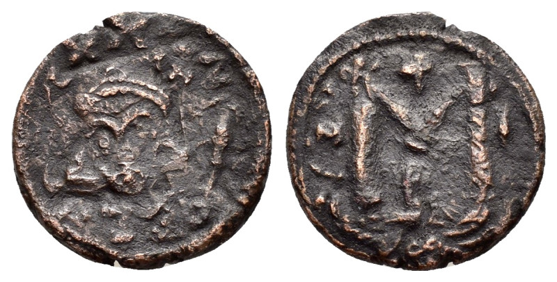 JUSTINIAN II ? (First reign, 685-695).Constantinople.Half Follis.

Condition : G...