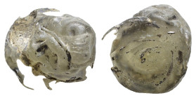 ANCIENT ROMAN GLASS.(1st-2nd century).Glass.

Condition : Good very fine.

Weight : 14.99 gr
Diameter : 27 mm