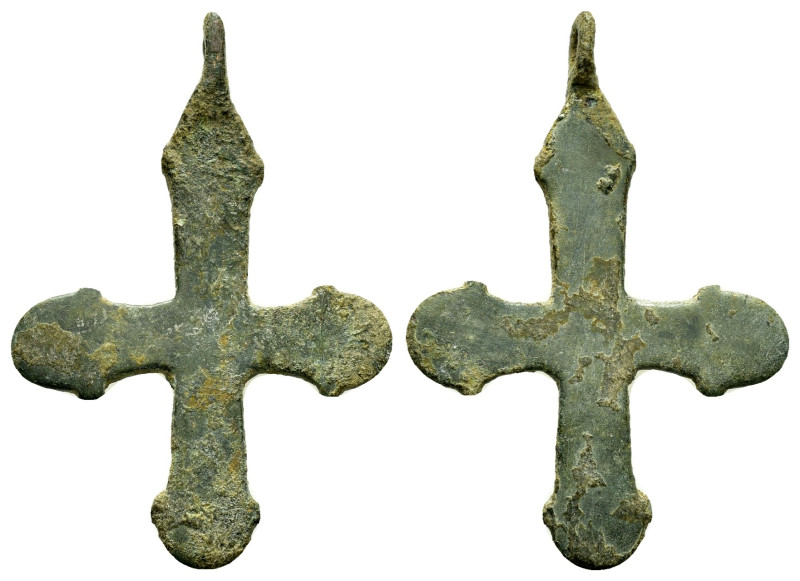 BYZANTINE EMPIRE.Bronze Cross.(8th-10th century).Ae.

Condition : Good very fine...